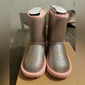 BRAND NEW UGGS!!!! Kids sz 12 and have NEVER BEEN WORN!